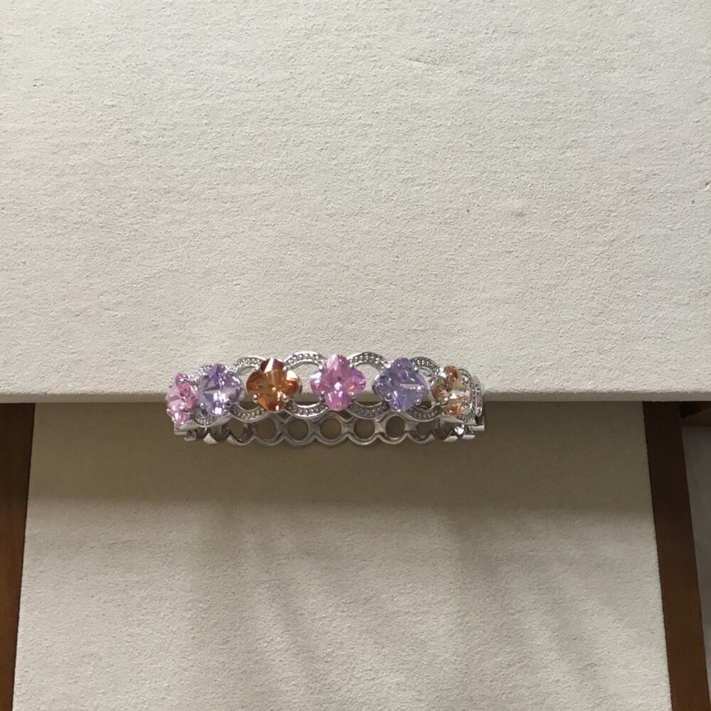 Silver Multi-Crystal Bracelet - Picture 5 of 8